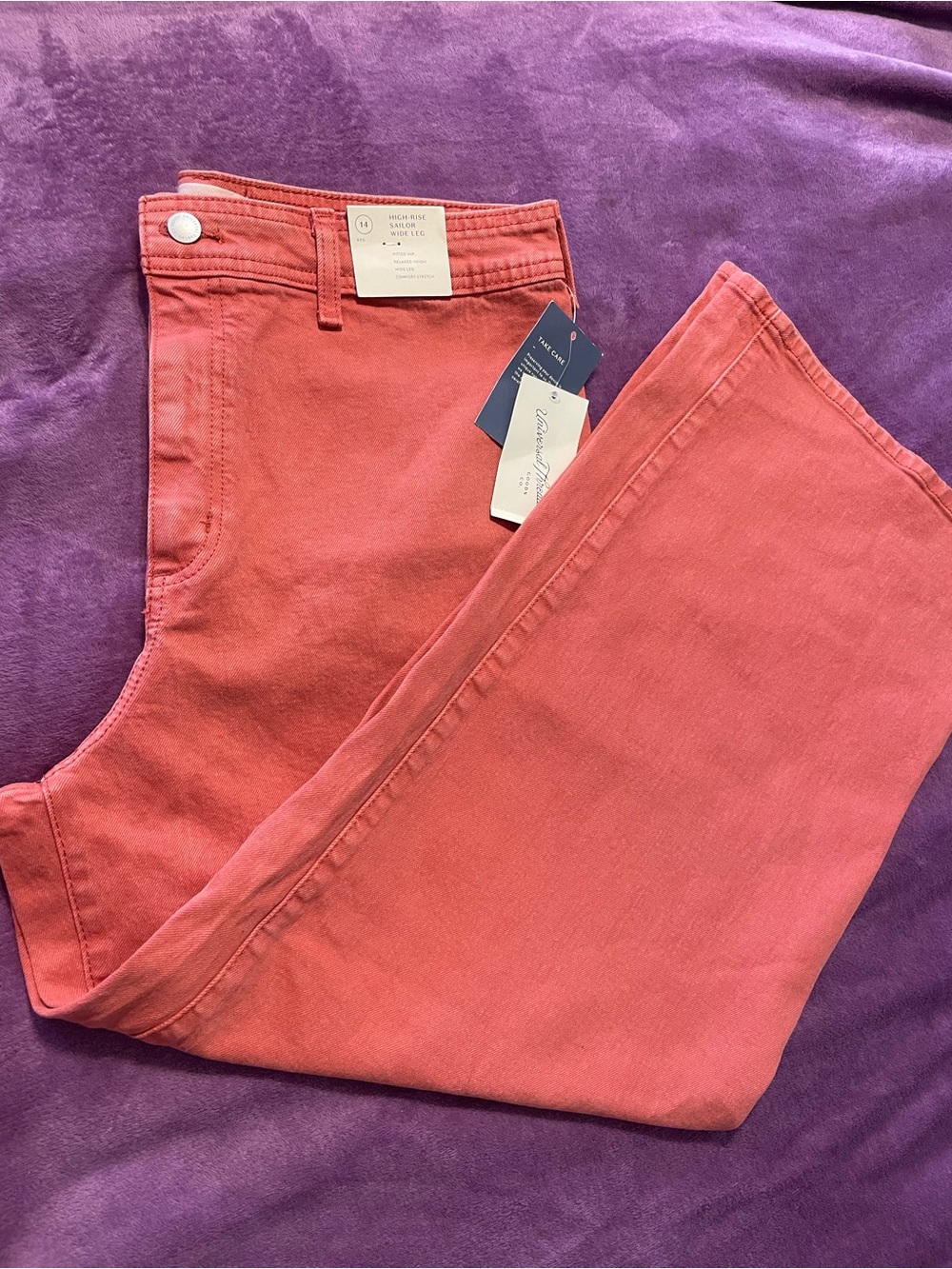 Universal Thread Coral High-Rise Wide Leg Jeans